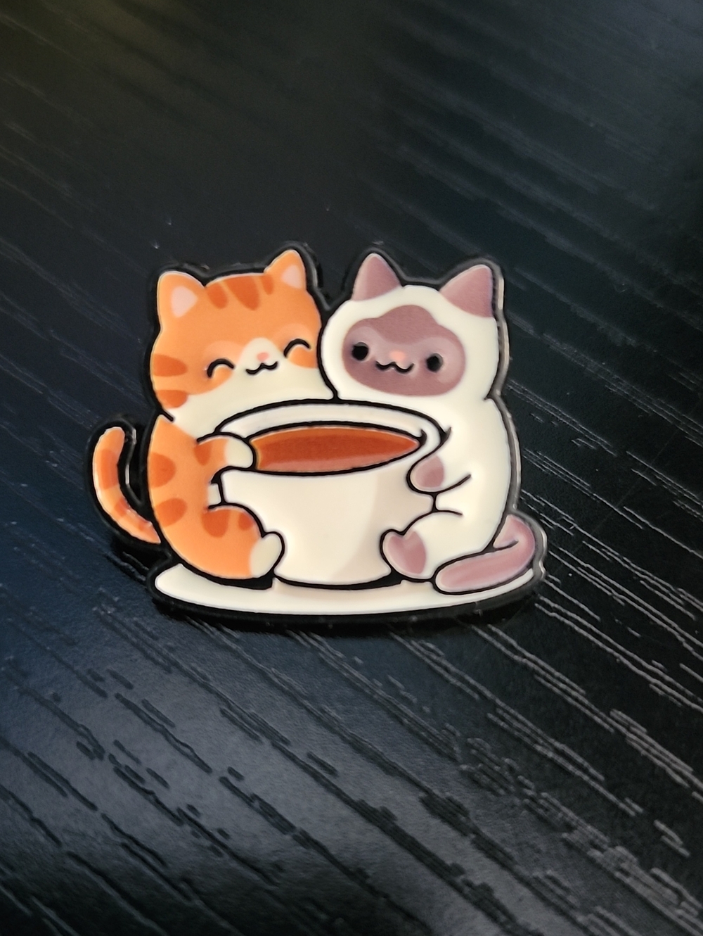 Tabby and Siamese Cute Cat Friends Enamel Pin - Orange & Cream